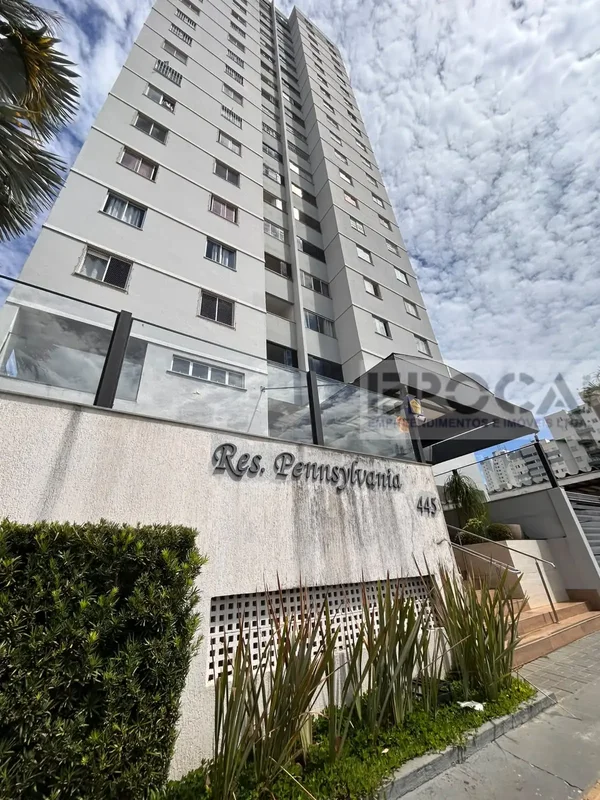 APARTAMENTO COM 02 QUARTOS PARA LOCAÇÃOApartamento com 02 quartos, sendo 01 com ...