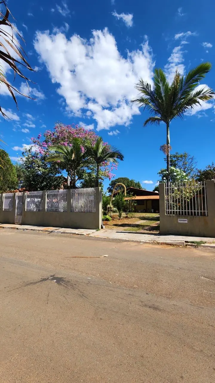 ESTUDA-SE PROPOSTA À VISTA: Descubra uma casa moderna, simples e aconchegante no...