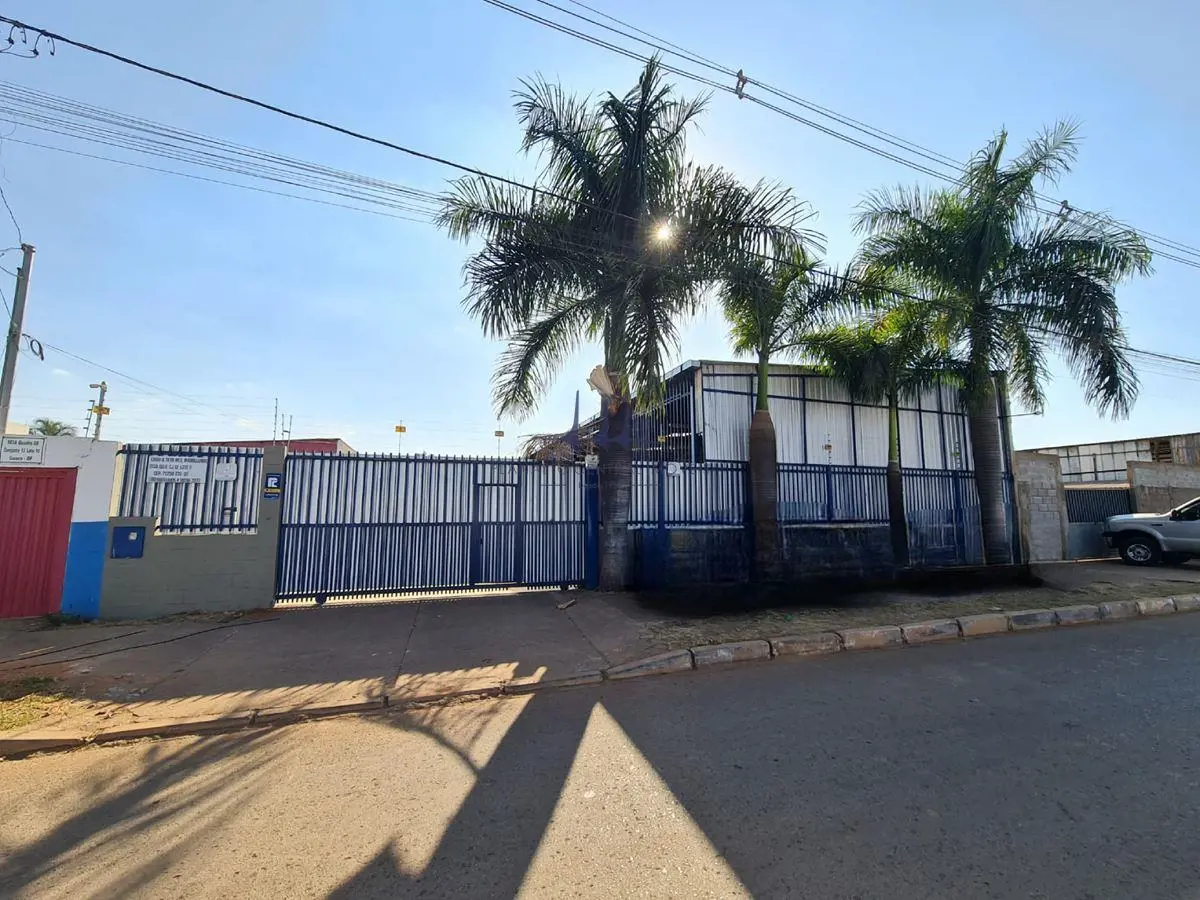 Planalto Central Imóveis vende excelente galpão bem localizado na Cidade do Auto...