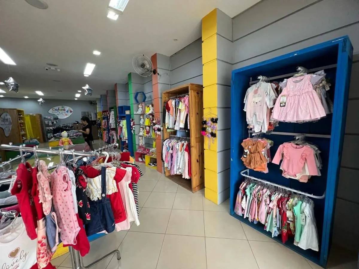 Julisce Alencar Assessoria Imobiliária vende ... Ponto comercial com clientela f...