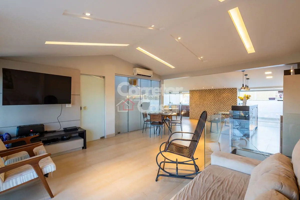 Casa Ampla e Aconchegante, essa é a casa certa para a sua Família na Asa Sul! Lo...