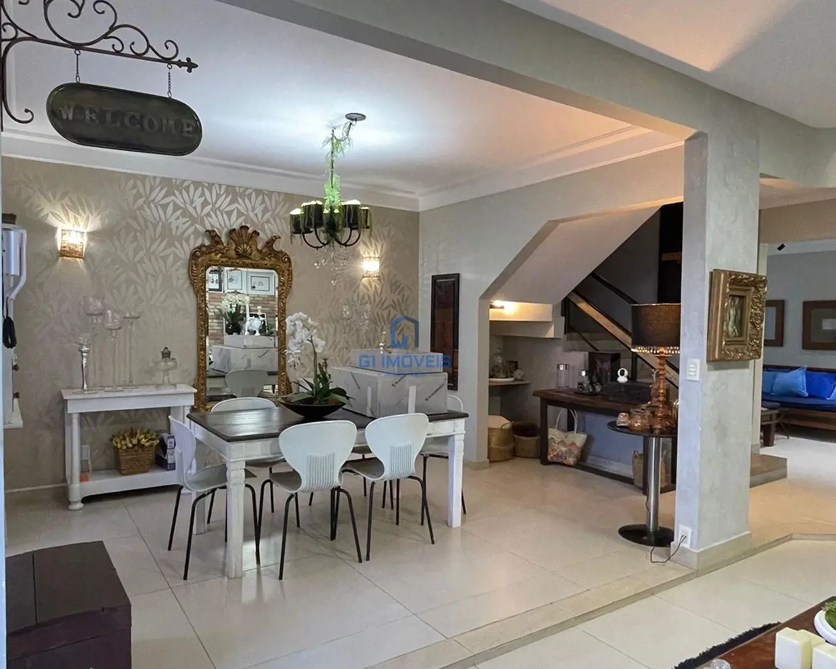 Sobrado Jardim Europa - Avenida Madri3 quartos , sendo uma suíte, banheiro socia...