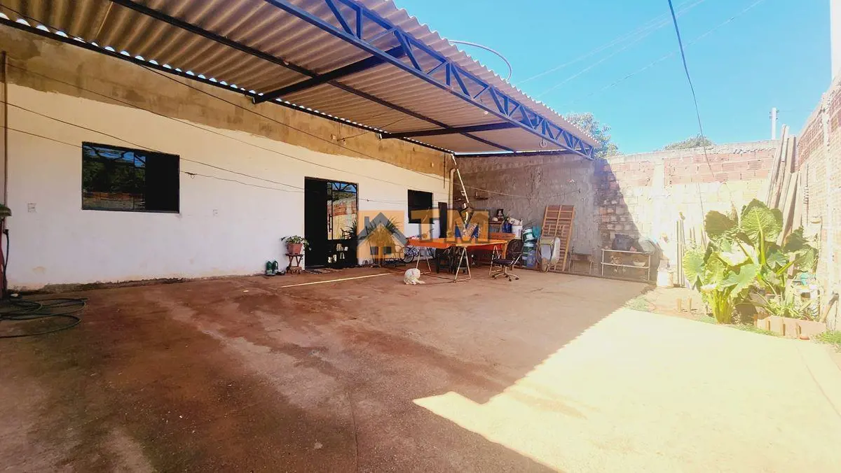 TM CONSULTORIA IMOBILIÁRIAVENDE;Excelente Casa, com 3 Quartos, Bairro Morro da C...