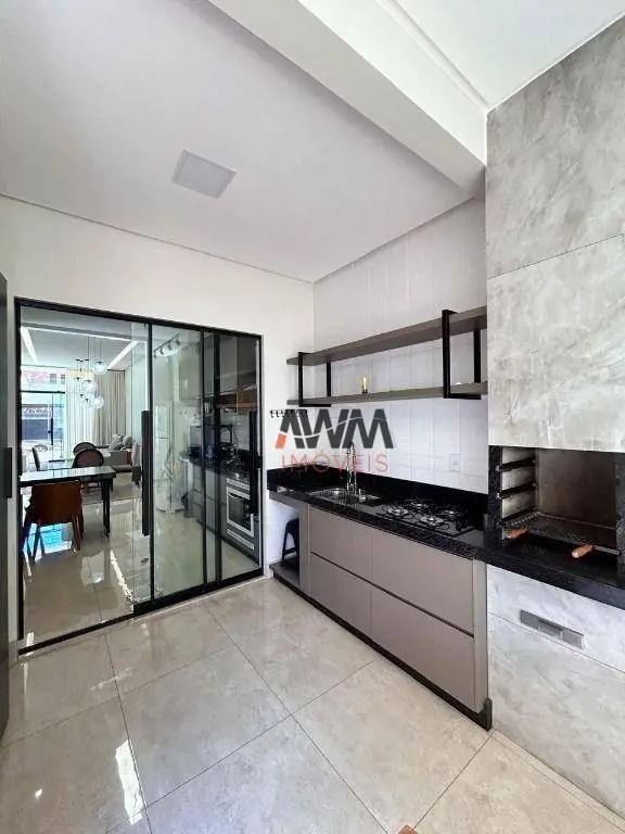 Excelente casa a venda na melhor localização do Setor Santa Genoveva . Área tota...