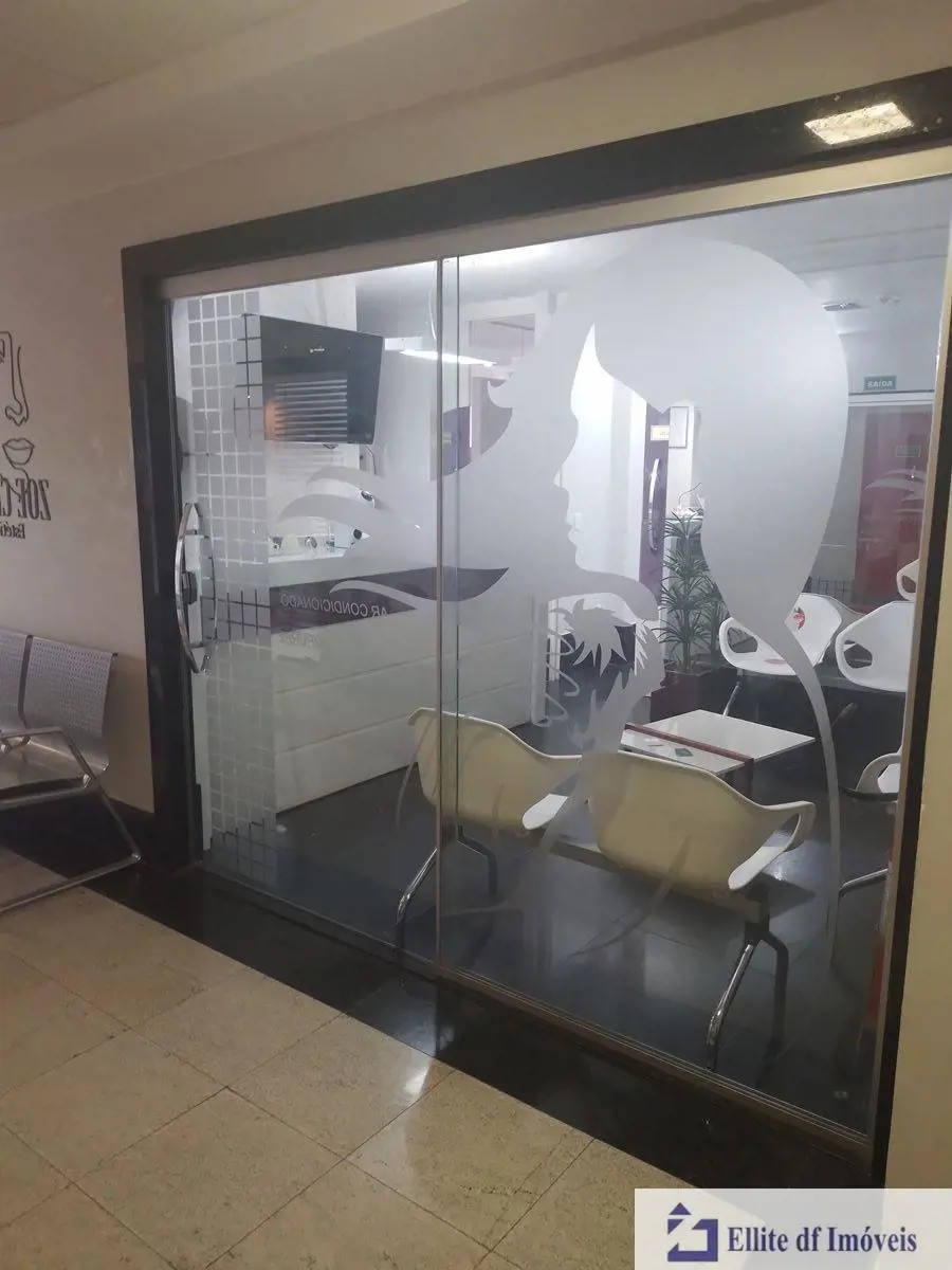 Alugo consultório hospitalar 50 metros, mobiliado.Aluguel R$ 4500,00 já incluso ...
