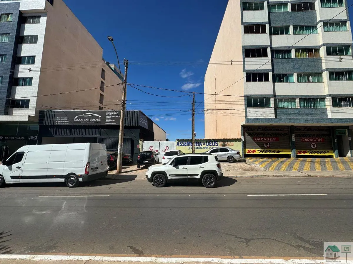 Terreno comercial ou para dupla destinação comercial e residencial!Constrói subs...