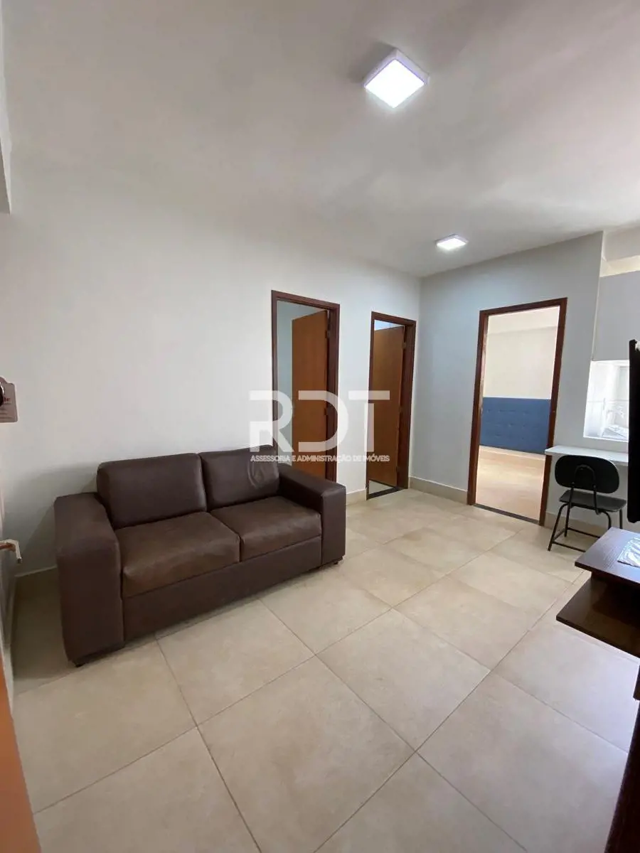 Excelente apartamento mobiliado, composto por:- Sala com sofá, painel e TV- Cozi...