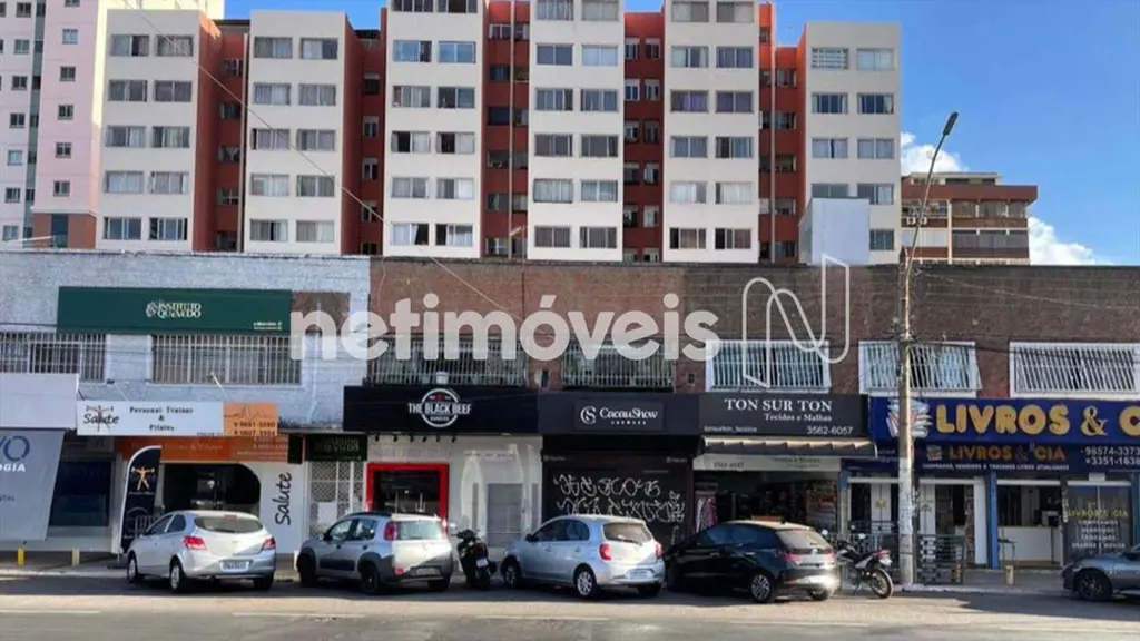 Loja comercial Oportunidade imperdível para investir em uma loja ampla e bem loc...