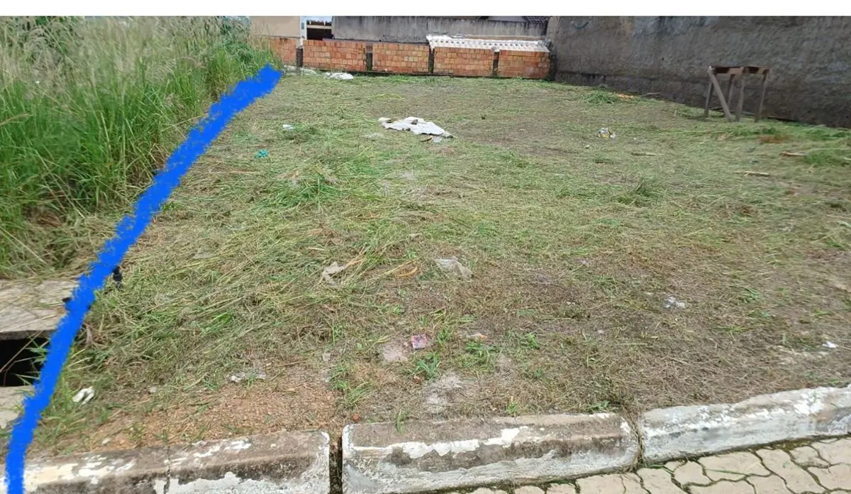 !!!GCASTRO IMÓVEIS VENDE!!!!!!Condomínio escriturado!!!!!!plano, pronto para con...