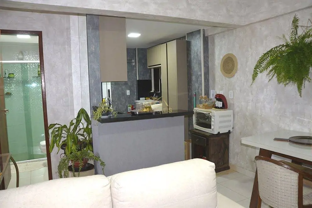 Vendo ótimo apartamento reformado, escriturado, no 1° andar com elevador, todos ...