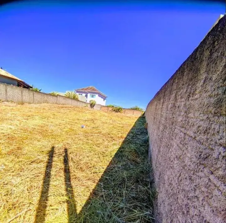 !!!!GCASTRO IMÓVEIS VENDE!!!!Excelente lote no condomínio Ouro vermelho 2. Com 8...