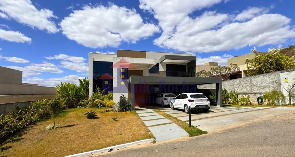 JULIO ROCHA IMOBILIÁRIA VENDE!BELISSIMA CASA NO CONDOMÍNIO OURO VERMELHO I, PROJ...