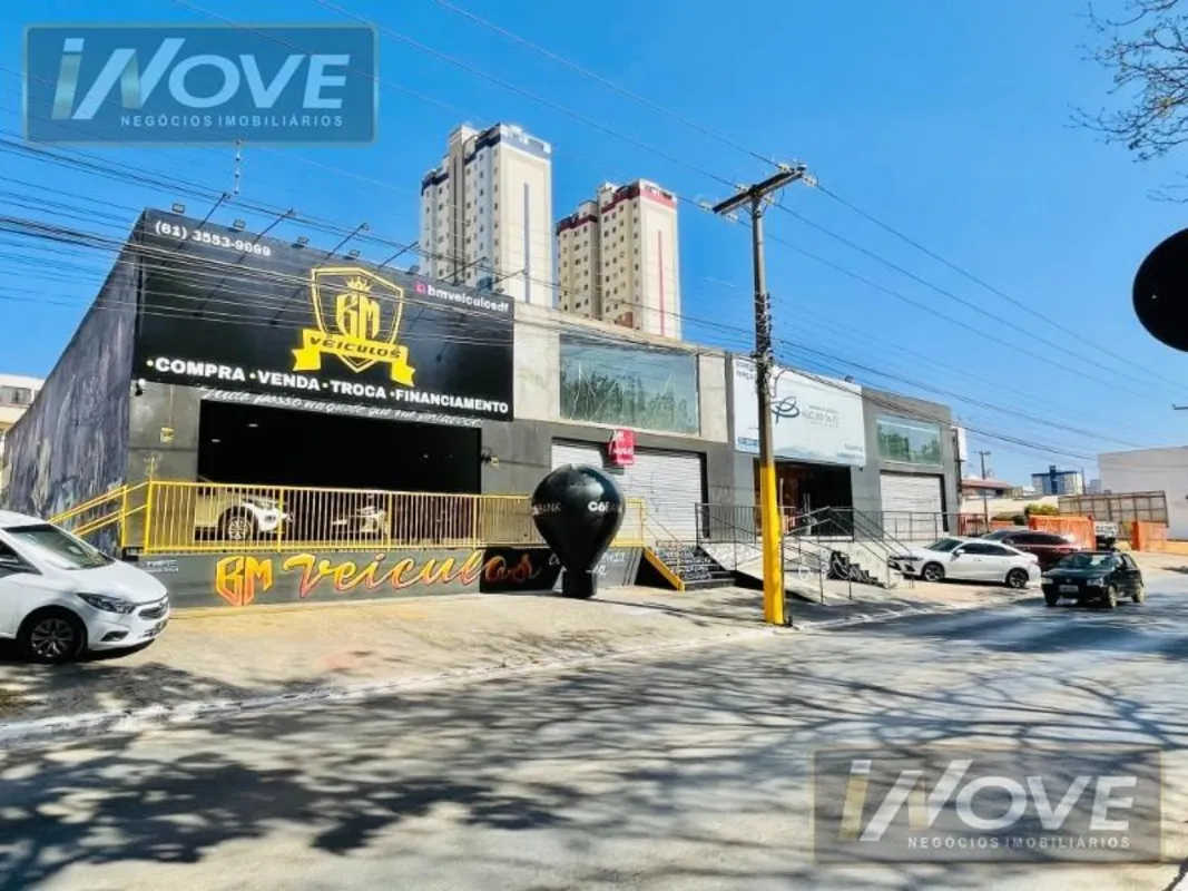 LOJAS COM 1.156m2 QN 412 SamambaiaNa avenida do Hospital Regional de SamambaiaAr...