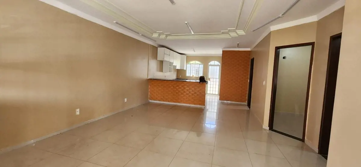 Aproveite essa oportunidade para morar bem casa ampla e bem ventilada 03 quartos...