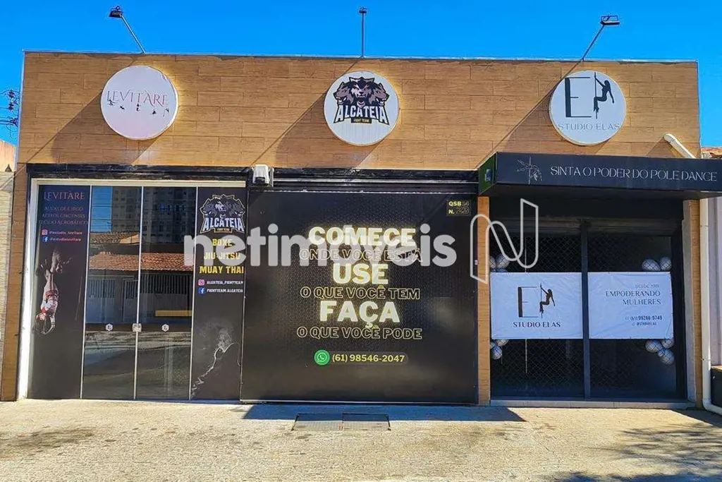 Casa comercial à Venda em Taguatinga Sul - Oportunidade Única! Apresentamos uma ...