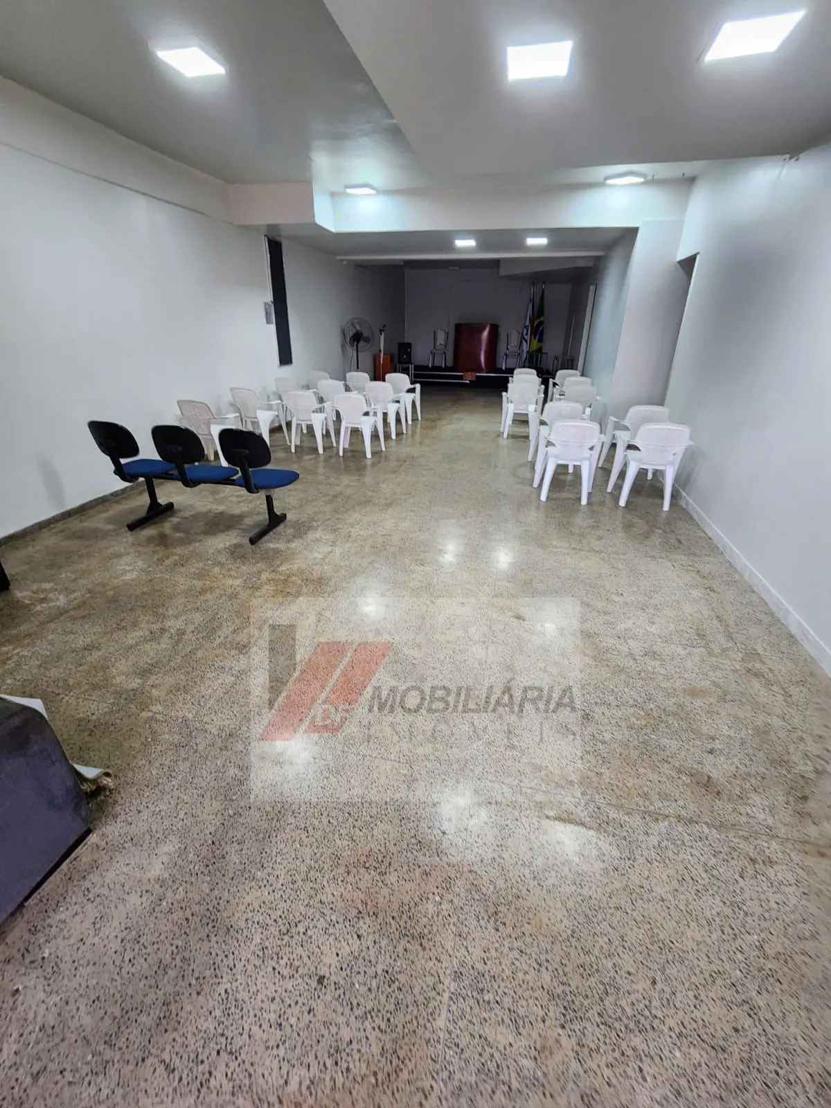 LOJA 175m² PARA ALUGUEL EM TAGUATINGA SULSituada rm localização privilegiada, ex...