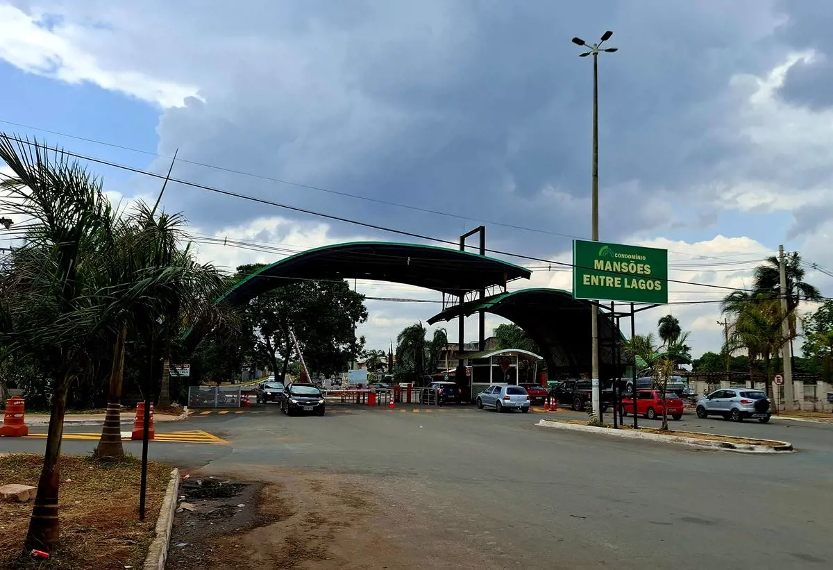 Condomínio Entre LagosEtapa 3 Casa Simples.- 03 Quartos;- Sala;- Cozinha;- Banhe...