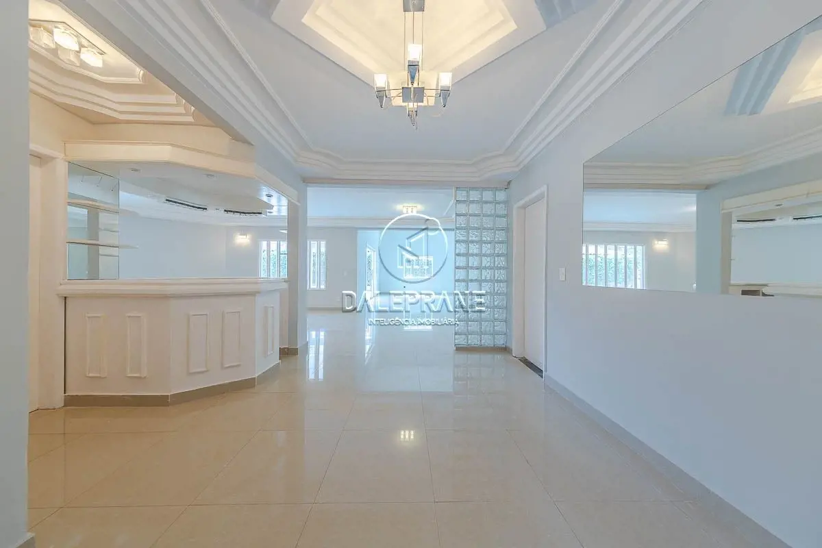 DALEPRANE INTELIGÊNCIA IMOBILIÁRIA ALUGA EXCELENTE CASA NO LAGO NORTE. DALEPRANE...