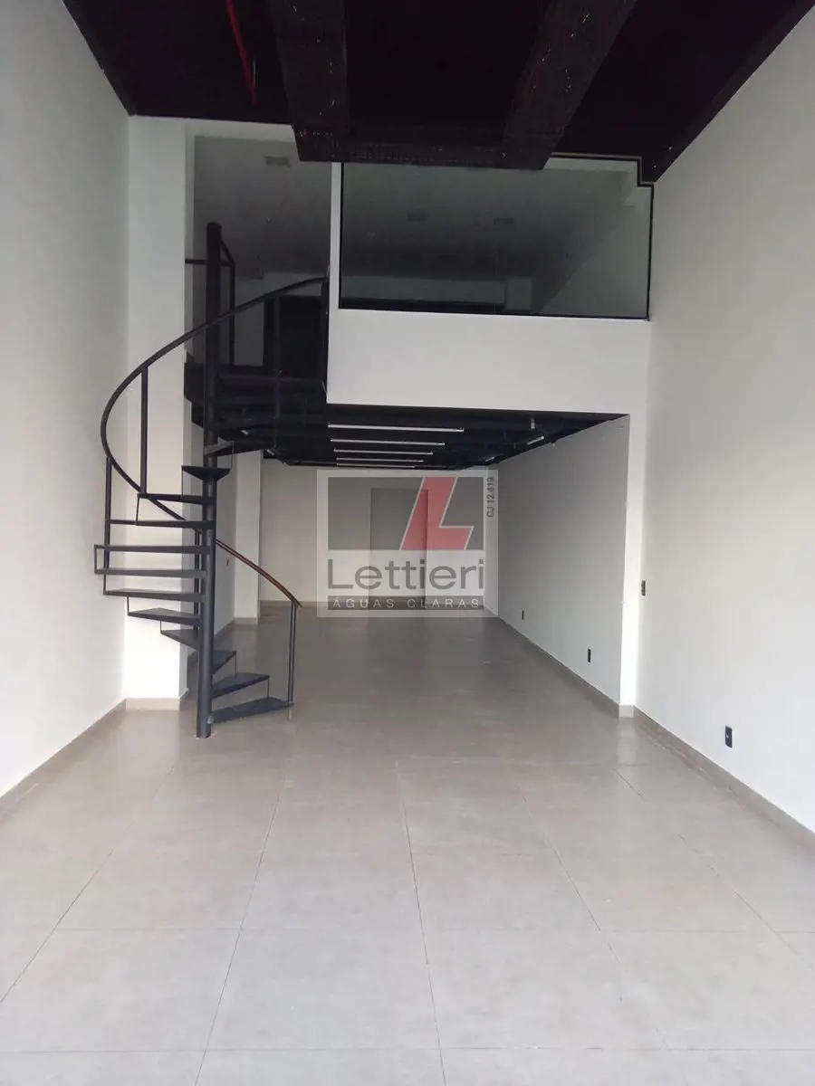 Esta loja oferece conforto e uma excelente localização para a sua empresa. Loja ...