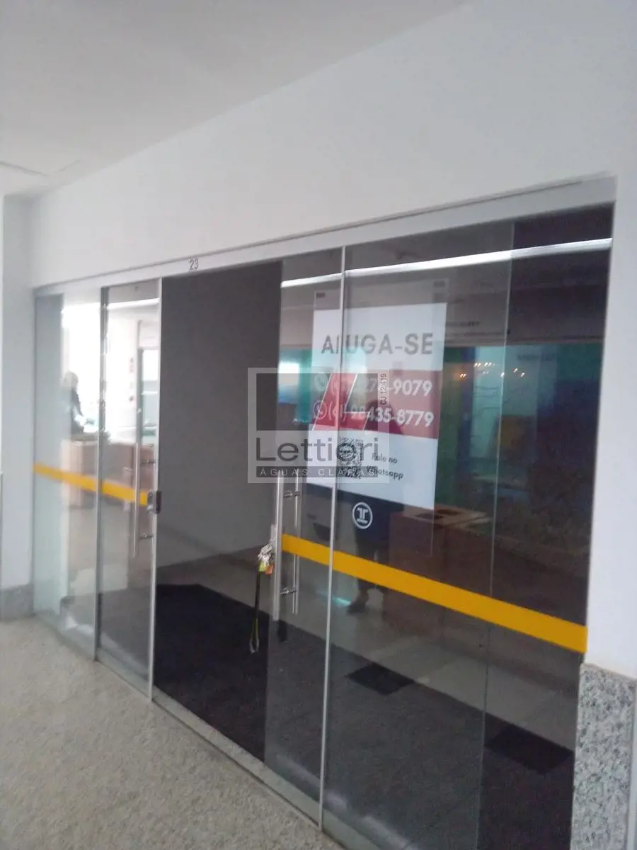 Esta loja oferece conforto e uma excelente localização para a sua empresa. Loja ...