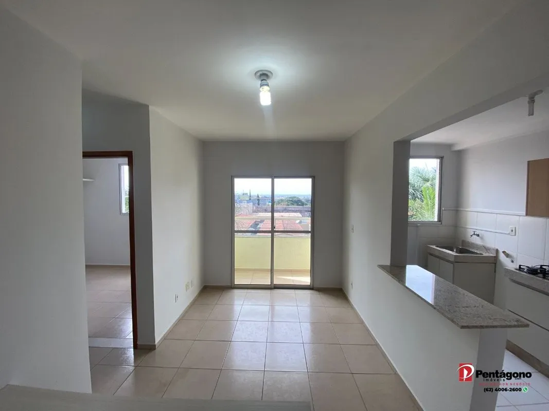 Apartamento muito conservado, com pintura nova e excelente iluminação natural (s...
