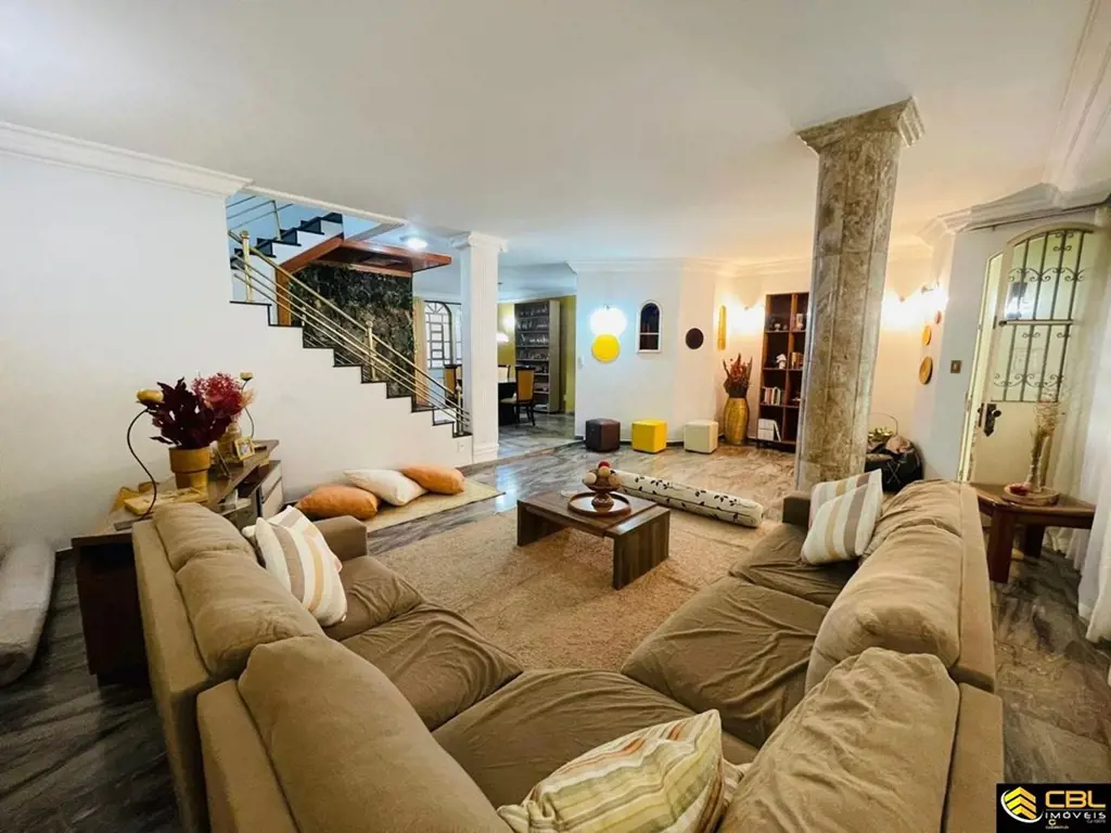 CBL VENDE CASA NA 705 SUL, NO CORAÇÃO DE BSB!!!Já pensou em morar em um local es...