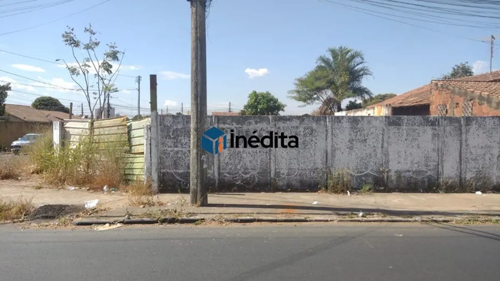 LOCALIZAÇÃO:No Bairro Ilda, com execelente localização, próximo a avenidas princ...