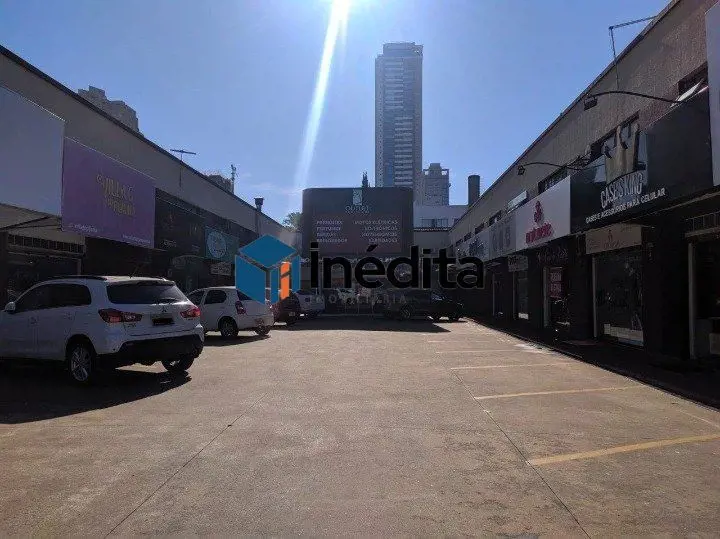 Excelente Oportunidade de Loja Comercial no Setor BuenoLOCALIZAÇÃO:Privilegiada ...