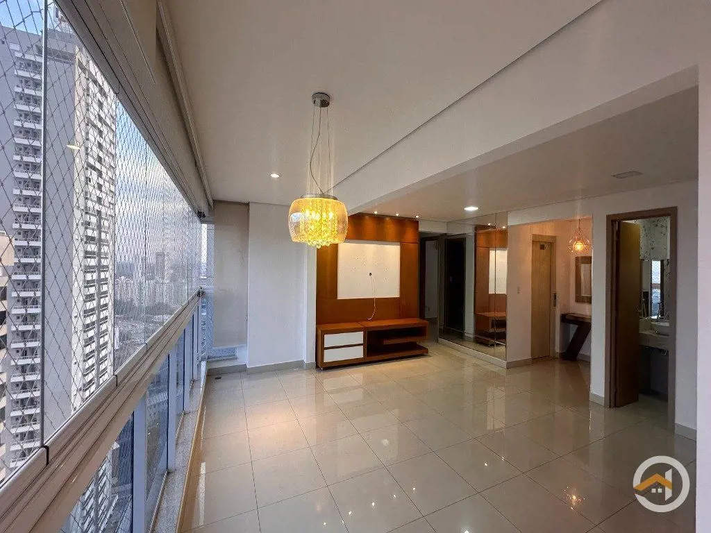  Apartamento impecável | 126 m² | Andar alto | Frente para a Praça das Artes, co...