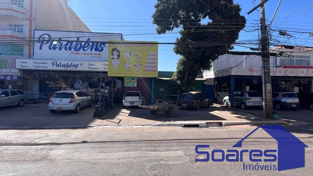 Excelente oportunidade de locação de ponto comercial!Localizado em uma região de...