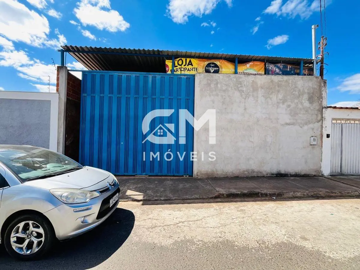 ESCRITURADO * Excelente lote com 350m²;* Murado;* Vazado;* Com Galpão na metade ...