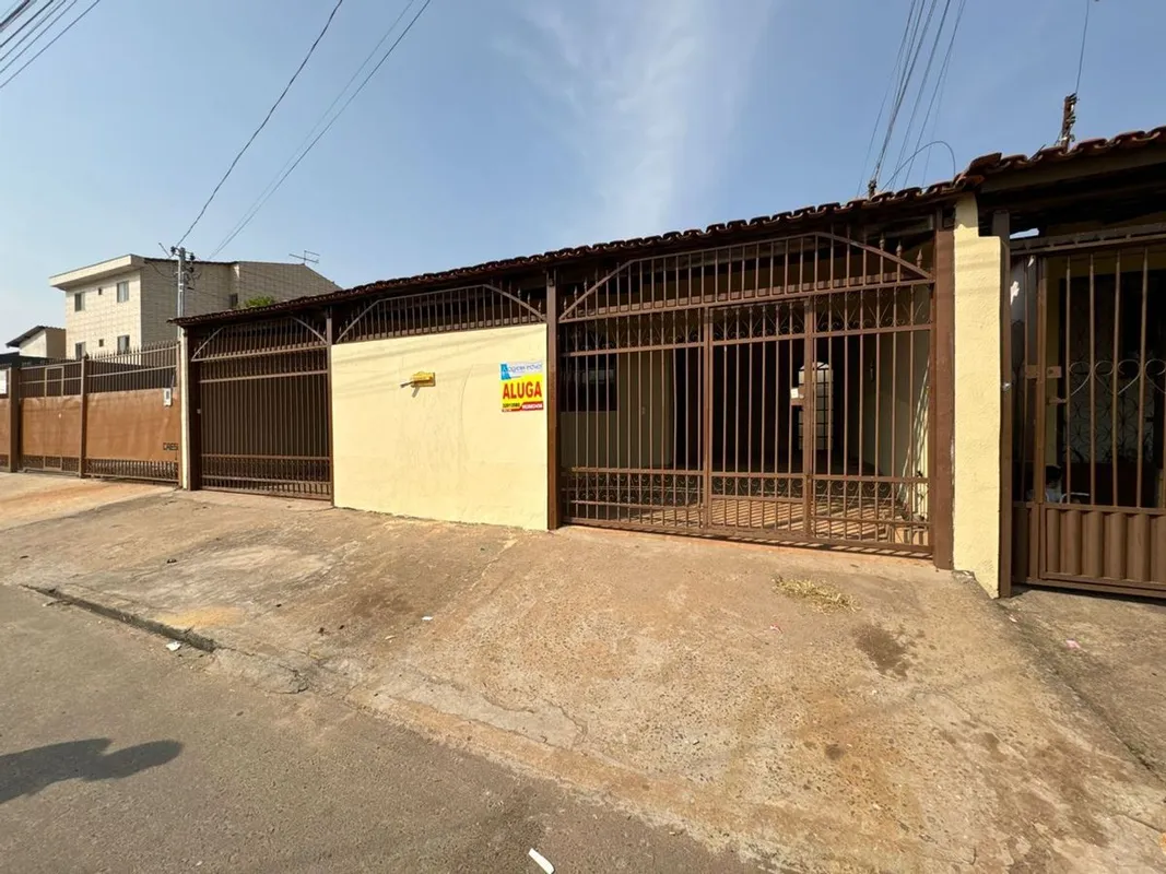 Venha descobrir esta incrível oferta de aluguel de uma casa ampla e acolhedora c...