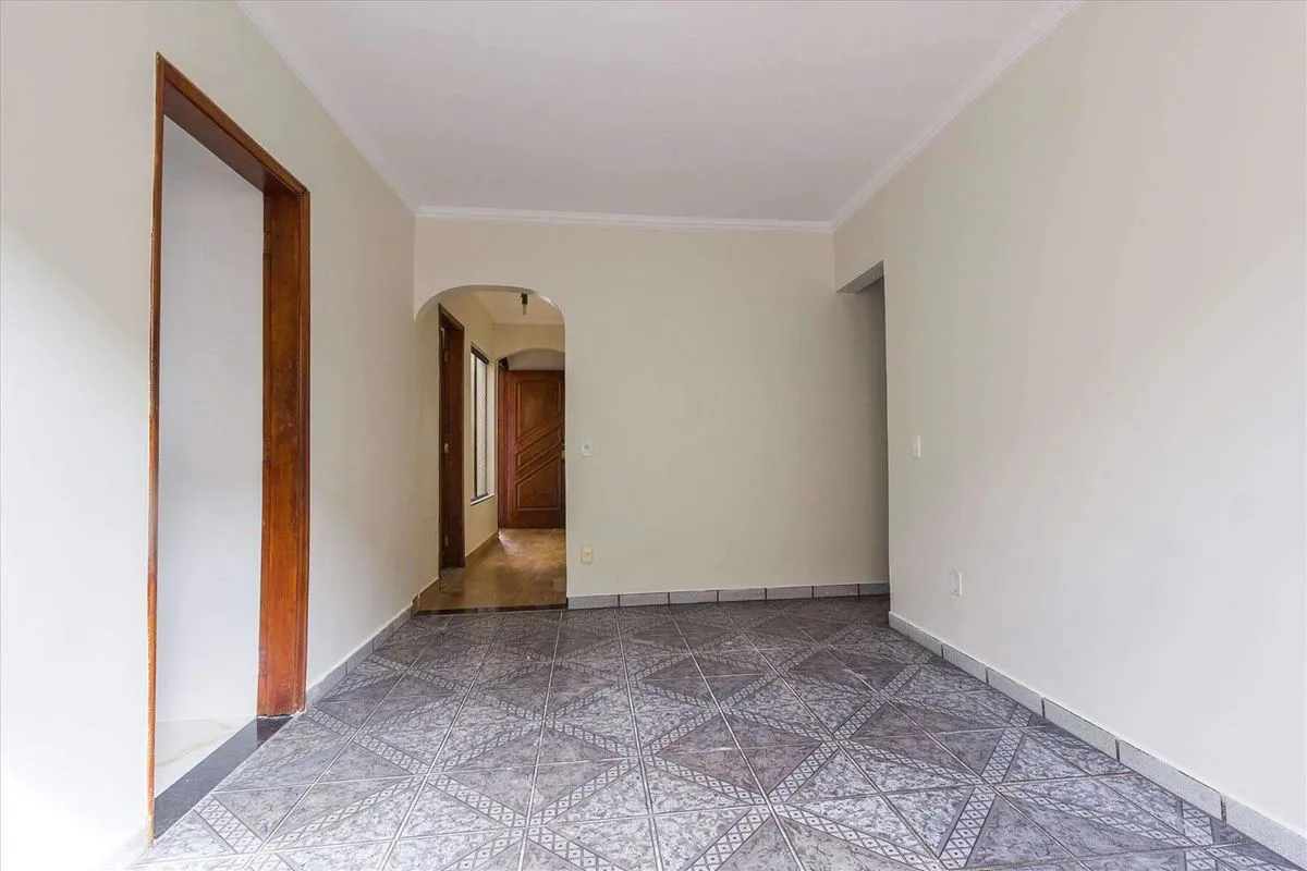 OPORTUNIDADE! O melhor preço da região Casa Térrea, com 4 Quartos, sala ampla, 6...