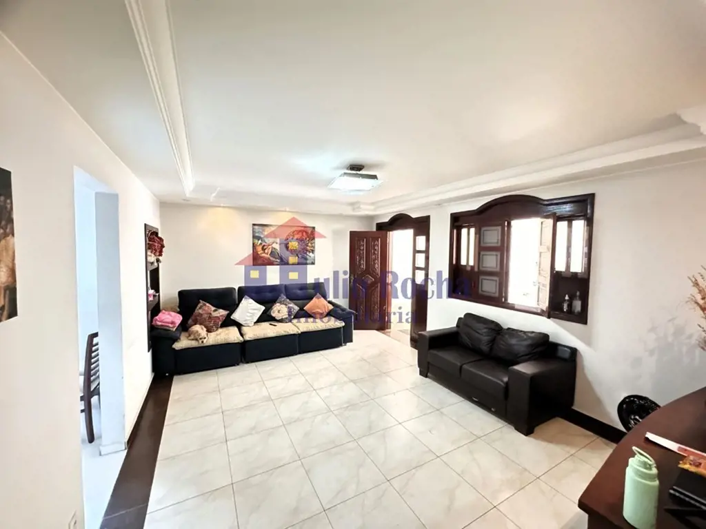 JULIO ROCHA IMOBILIÁRIA VENDE!MARAVILHOSA CASA NA VILA PLANALTO, REGULARIZADA CO...