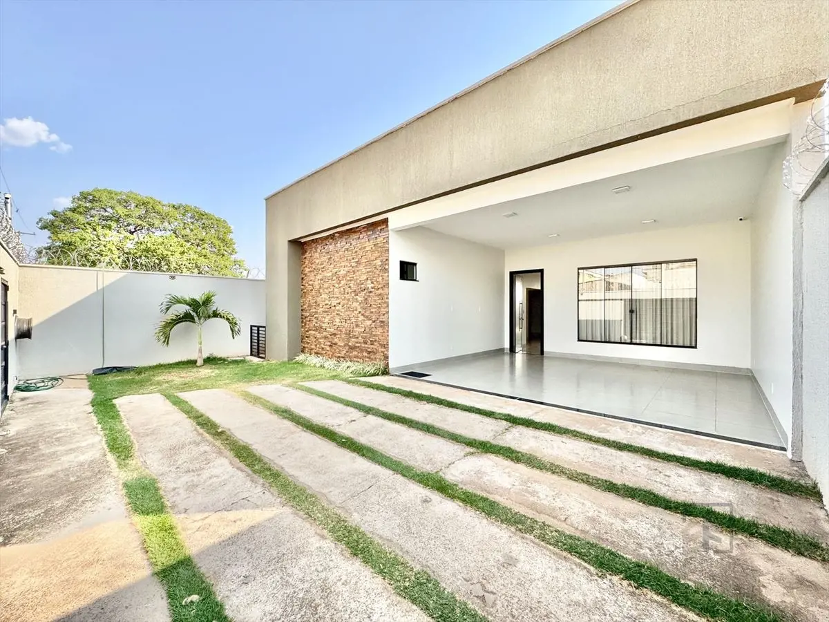 Casa com 3 quartos a venda Localizada no Residencial Marília, próximo dos condom...