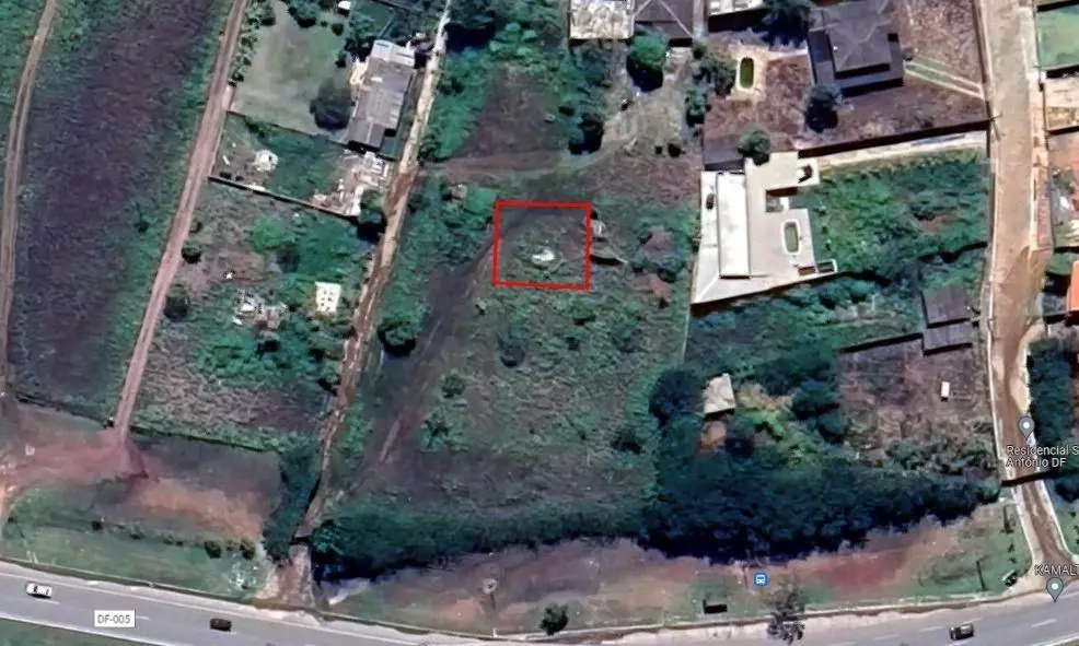 Lote à venda Mi 7, Lago Norte:.Área particular com cessão de direitos.Lote dentr...