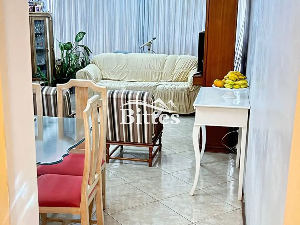 AOS 06 apto 105m², andar alto, vazado, vista livre, 3 quartos. Ótimo apartamento...