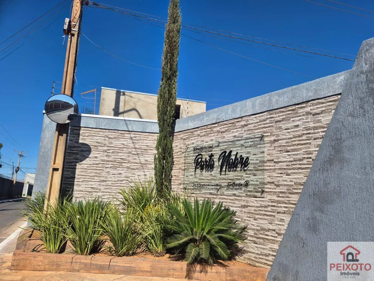 Empreendimento: Ponte Alta Norte - Rua Jacarandá - Cond. Porto Nobre - Acesso pe...