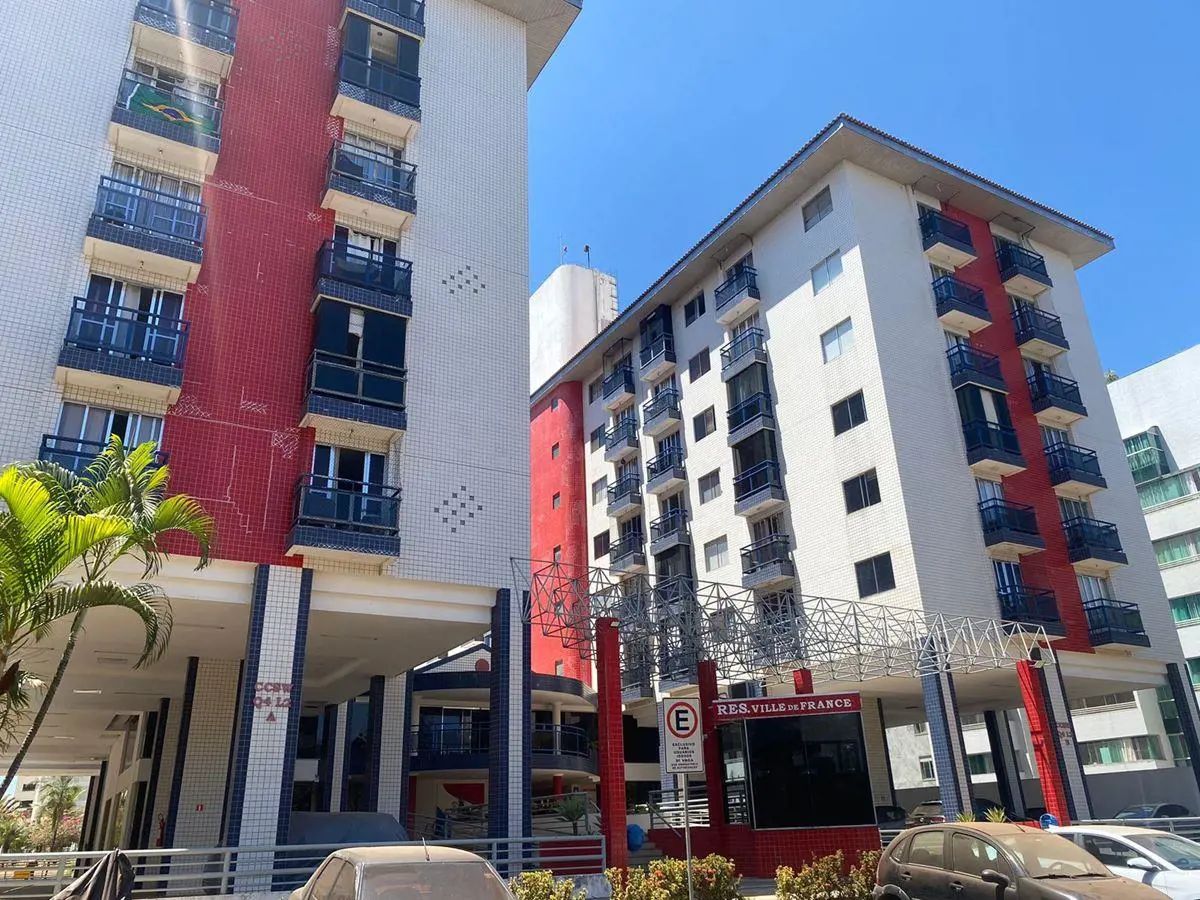 Descubra um apartamento acolhedor no Ville de France, localizado na CCSW 4, no b...