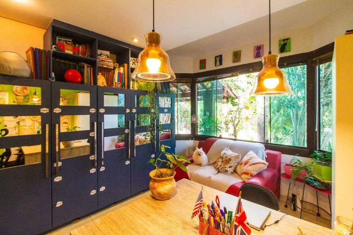 Casa de dois pavimentos no condomínio fechado Solar da Serra, no bairro Jardim B...