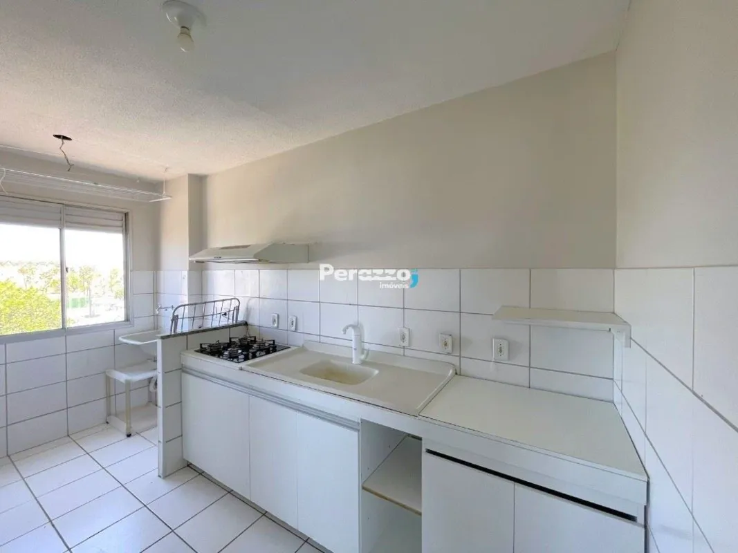 Ótimo Apartamento localizado no Jardins Mangueiral na QC 12 por R$2.000,00. TAXA...