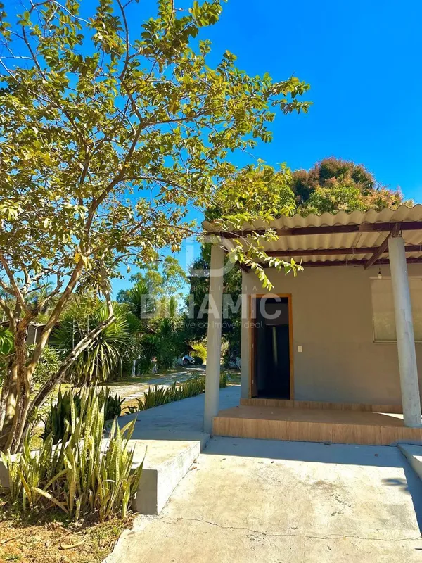 (ID 1) Chácara à Venda ? Campos Dourados, AragoiâniaValor: R$ 1.390.000,00Descri...