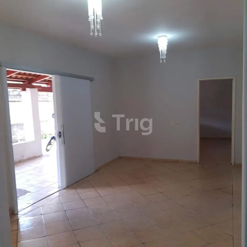 Imóvel com 390 m² de área total, com construção existente de 164 m², ideal para ...