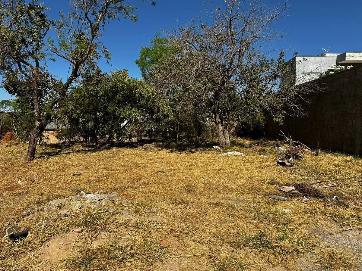 AJ MENDES IMOBILIÁRIA E CONSTRUTORA VENDE LOTE NO CONDOMÍNIO ALTO DA BOA VISTALO...