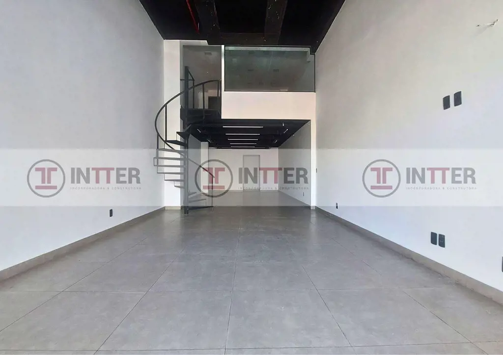 Loja de 78,27m² à rua 19, Norte, Águas Claras, DF, com excelente visibilidade e ...