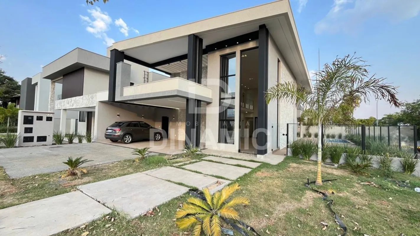 (ID 1) Sobrado de Alto Padrão no Condomínio Portal do Sol GreenDescubra este esp...