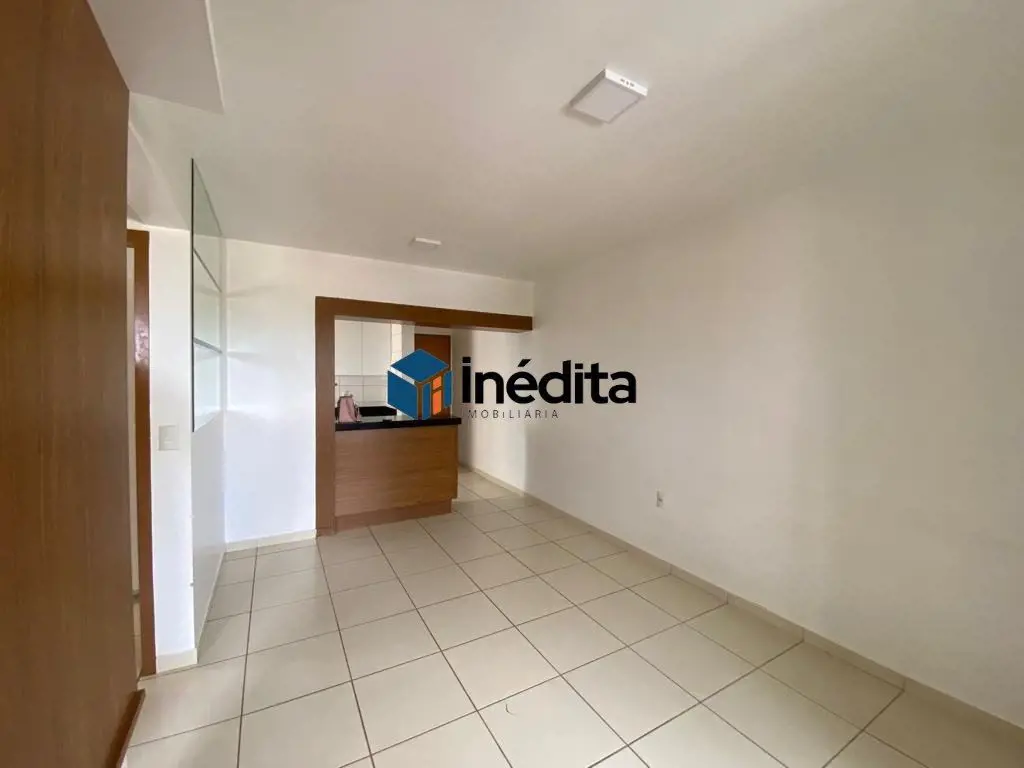 LOCALIZAÇÃO:No Portal dos Ipês, com execelente localização, próximo as avenidas ...