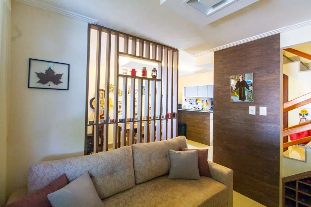 VENDO IMÓVEL COM PISCINA - QC 10 CONDOMINIO RESIDENCIAL JARDINS DAS CAVIÚNAS - J...