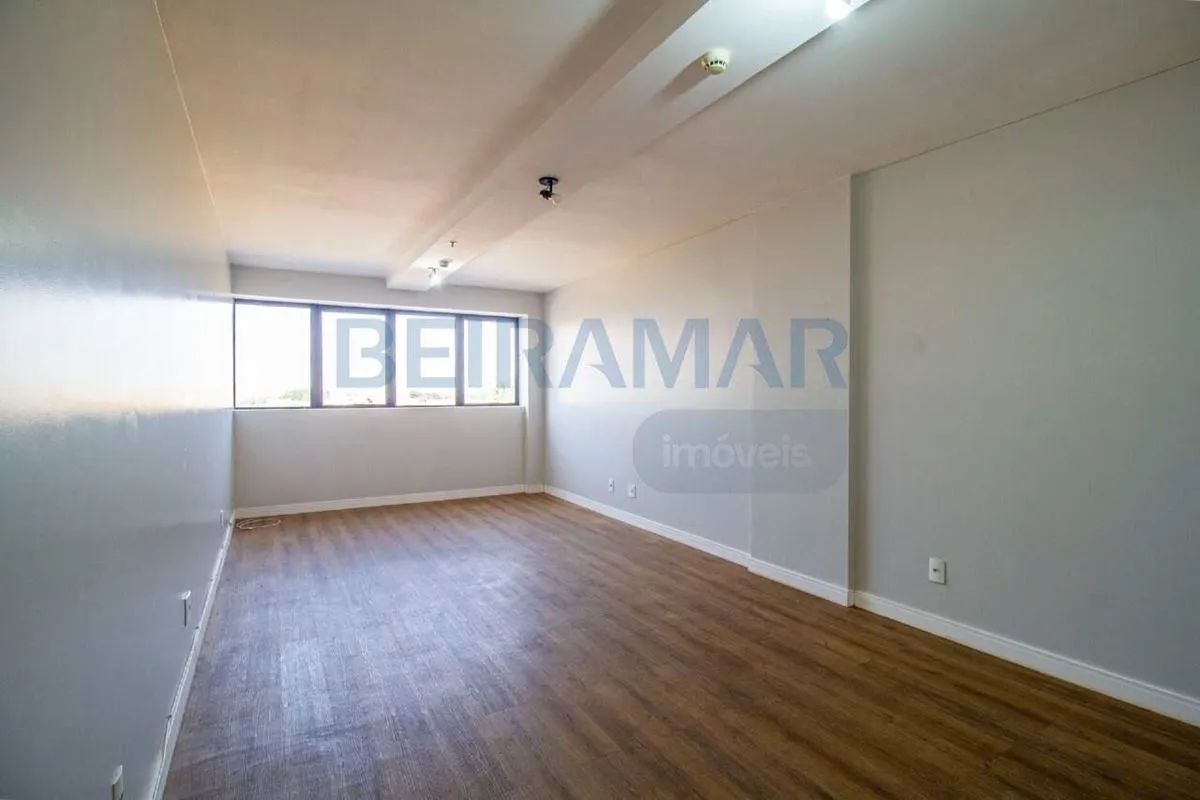 Edifício Vista Life Center - Sala Comercial Recém-Reformada em Samambaia NorteEx...
