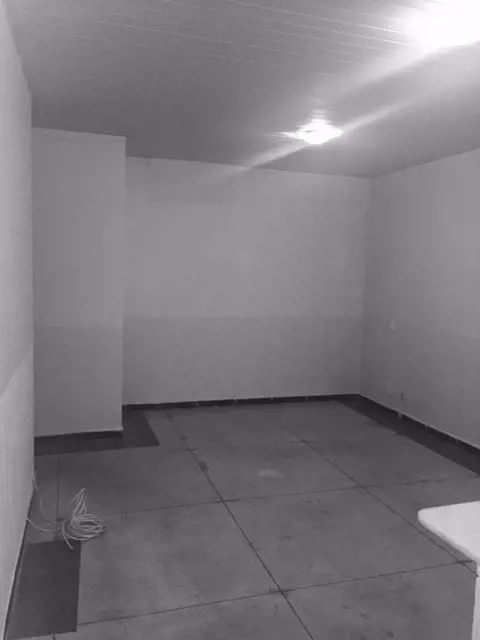 RUA 24 LOTE 33 - POLO DE MODASAlugo KITINETE no TÉRREOAmpla, Sala Grande,Banheir...